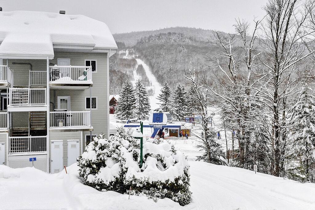 Ski in - ski out cottages for rent in Quebec #13