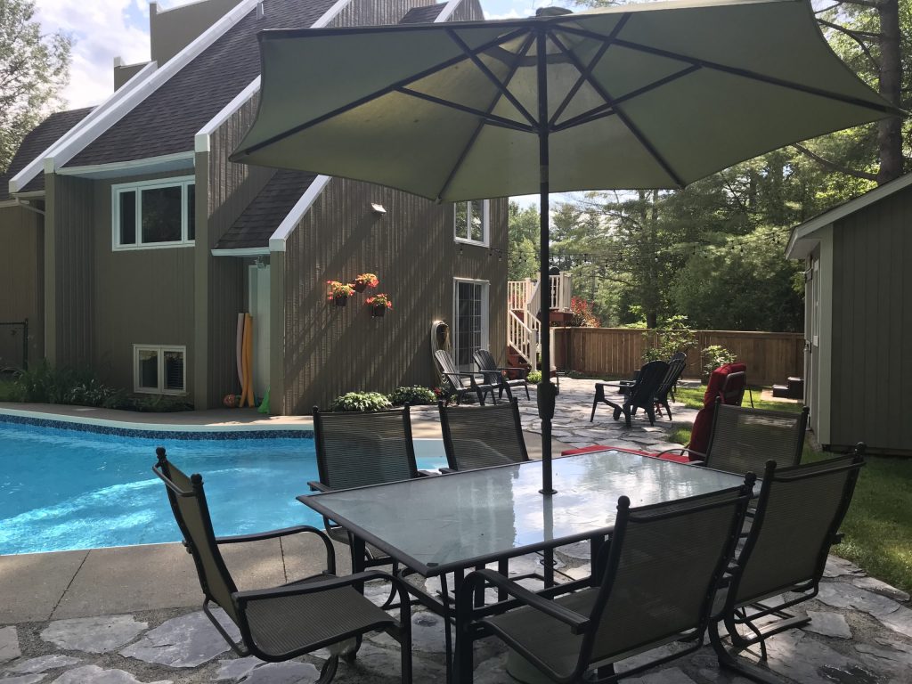 Cottages for rent with pool in Quebec #2