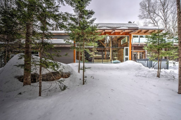 Chalets à louer près d'une montagne de ski dans les laurentides #00